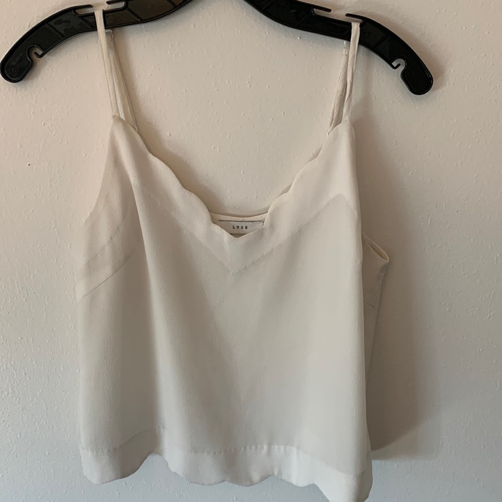 Lush white polyester tank top
